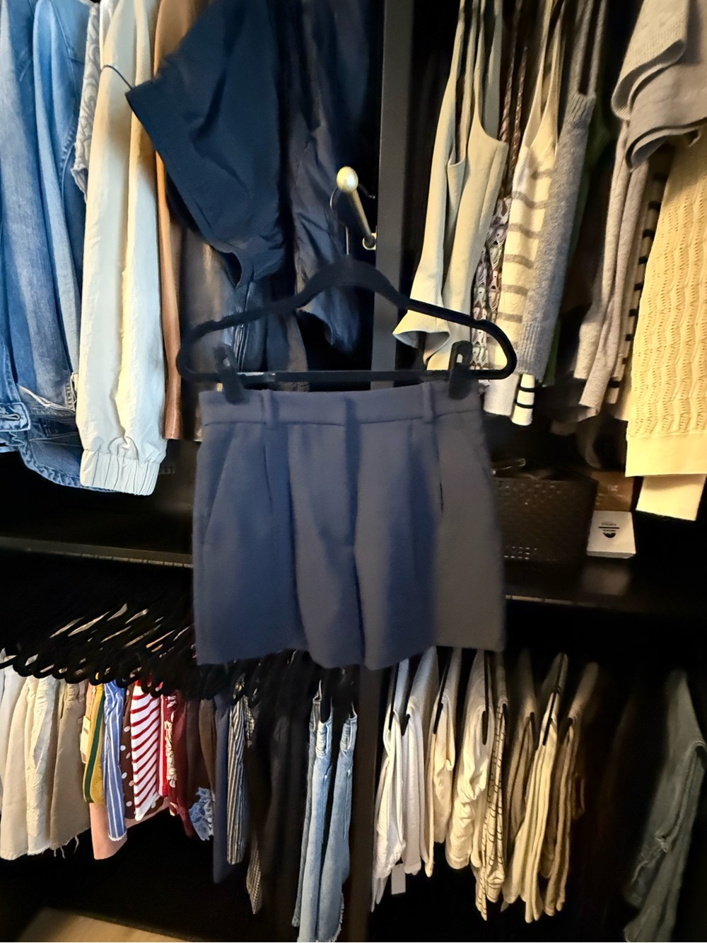 Abercrombie & Fitch black Pleated High-Waist Skort